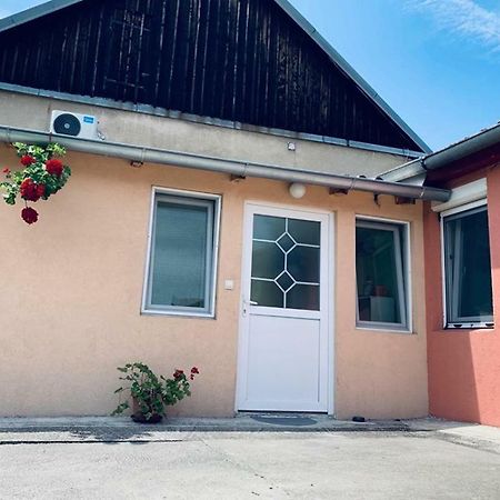 Mare Apartmant ベオグラード エクステリア 写真